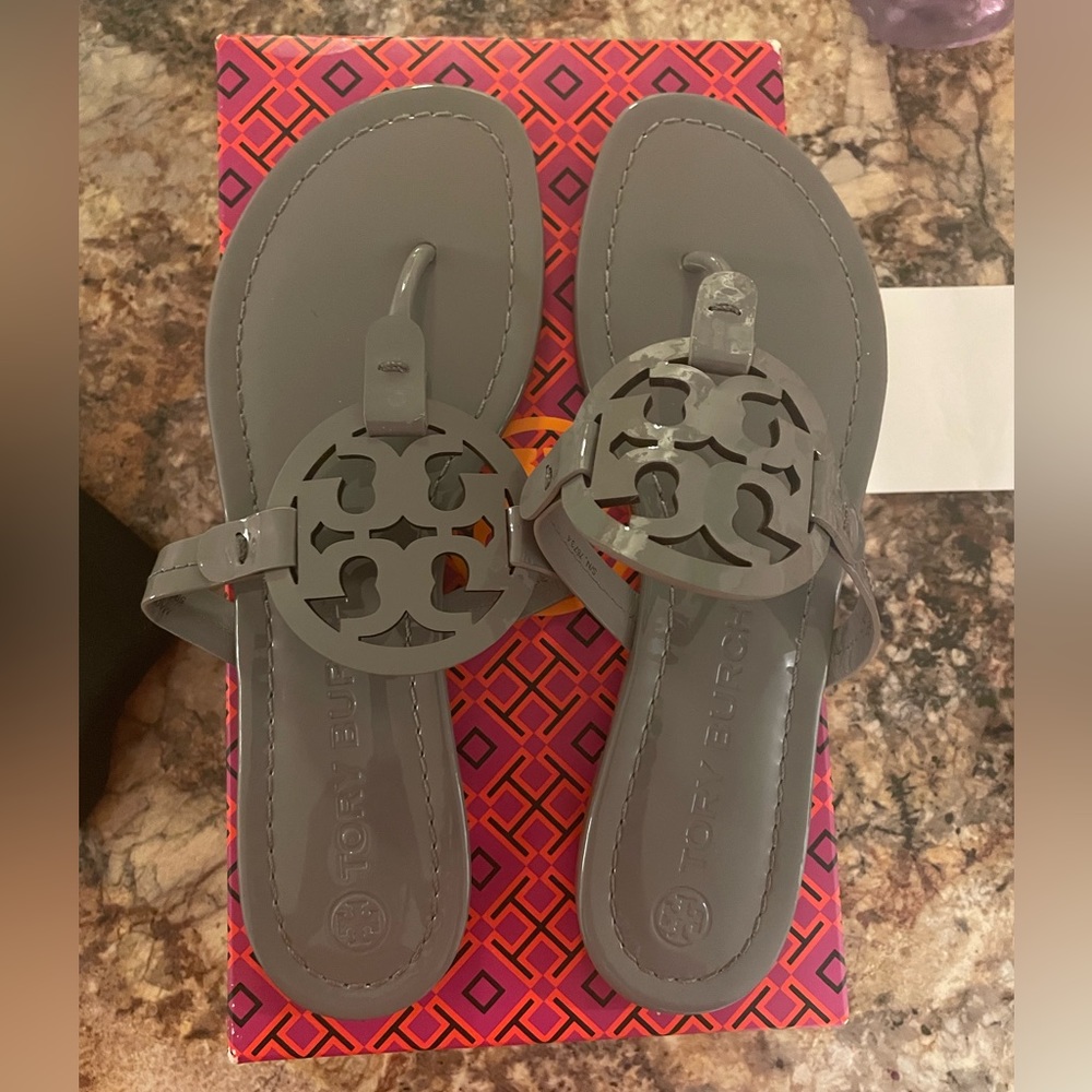 BRAND NEW TORY BURCH MILLER